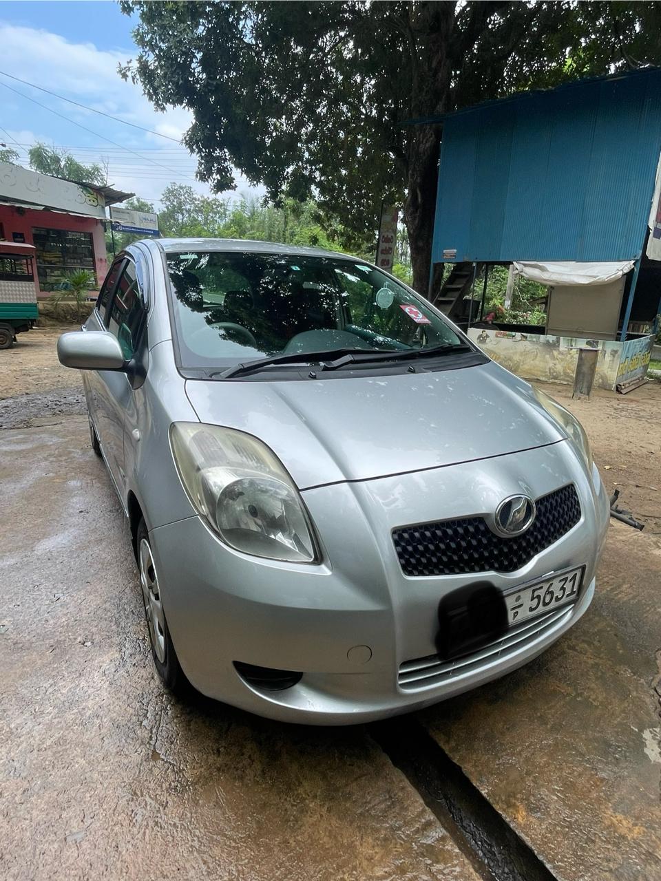 Toyota Vitz 2007