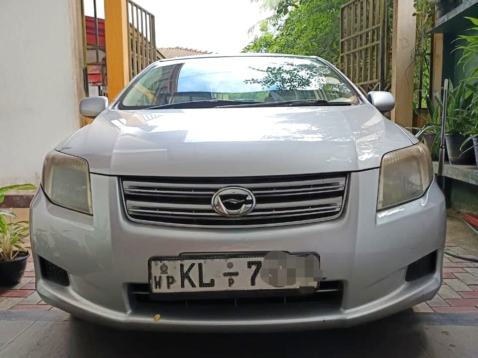 Toyota Axio X Grade 2006
