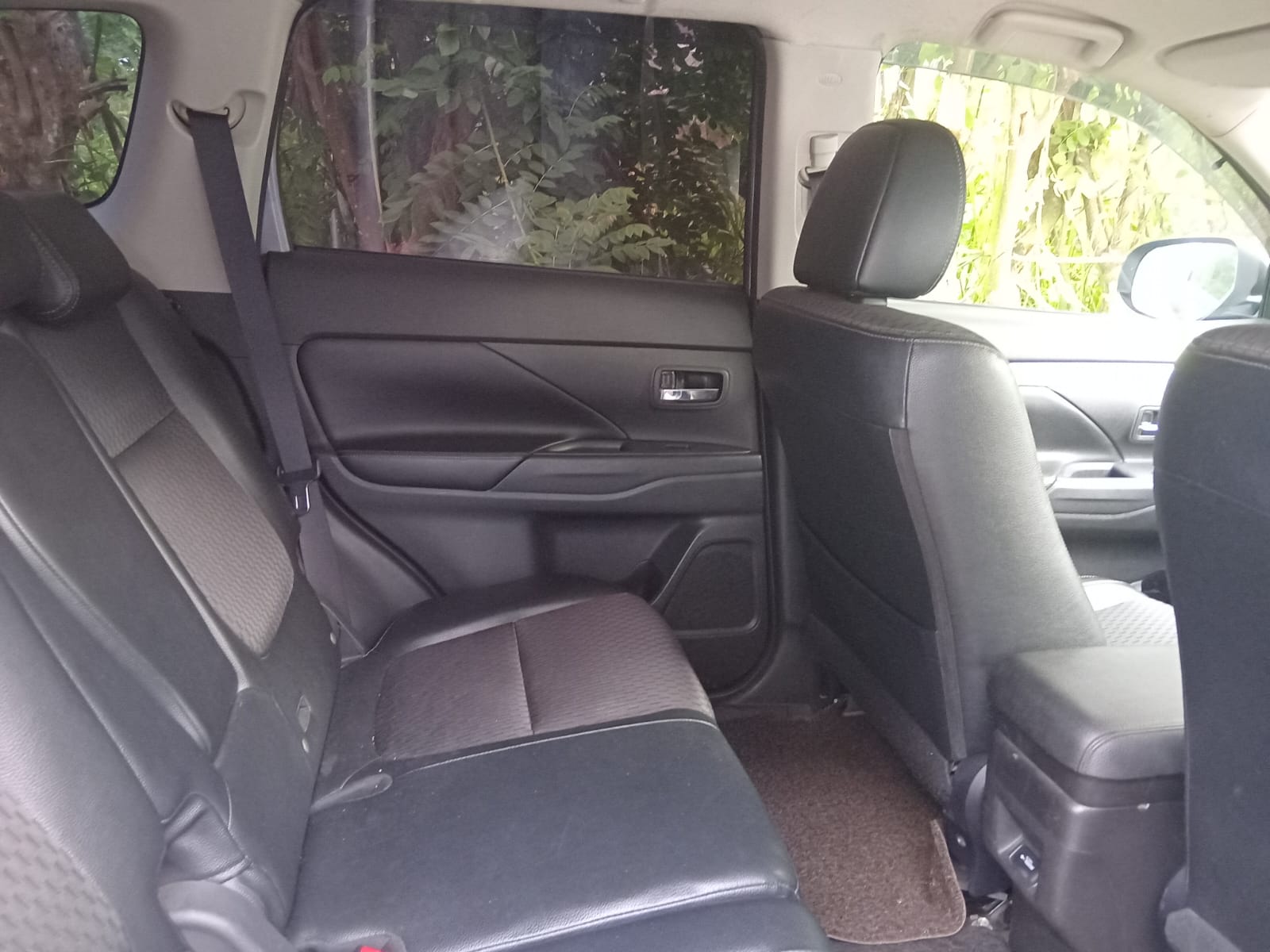 Mitsubishi Outlander 2013