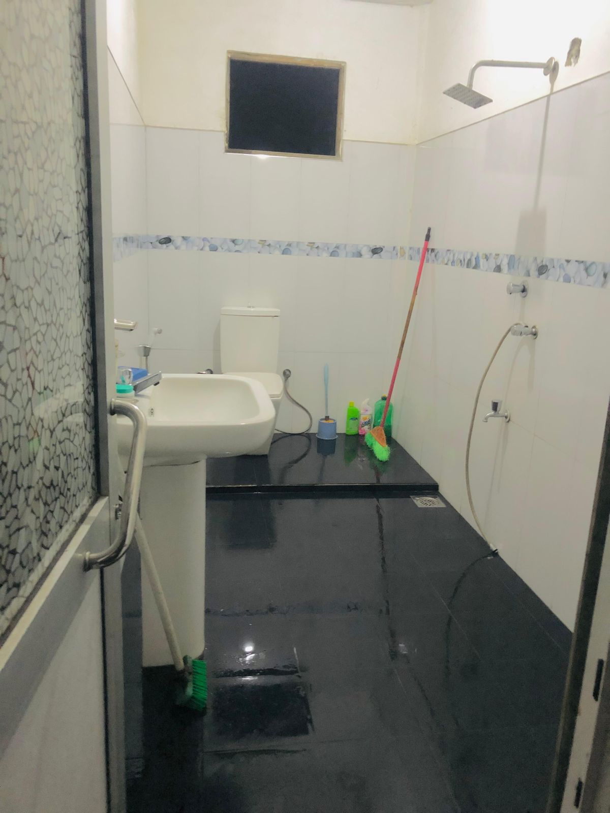 මතුගම අවට අගනා ගෙයක් විකිණීමට