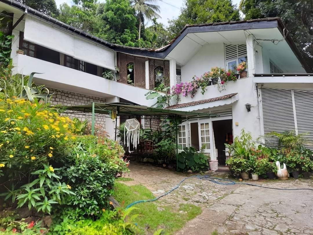 House for Sale Kandy Aniwaththa