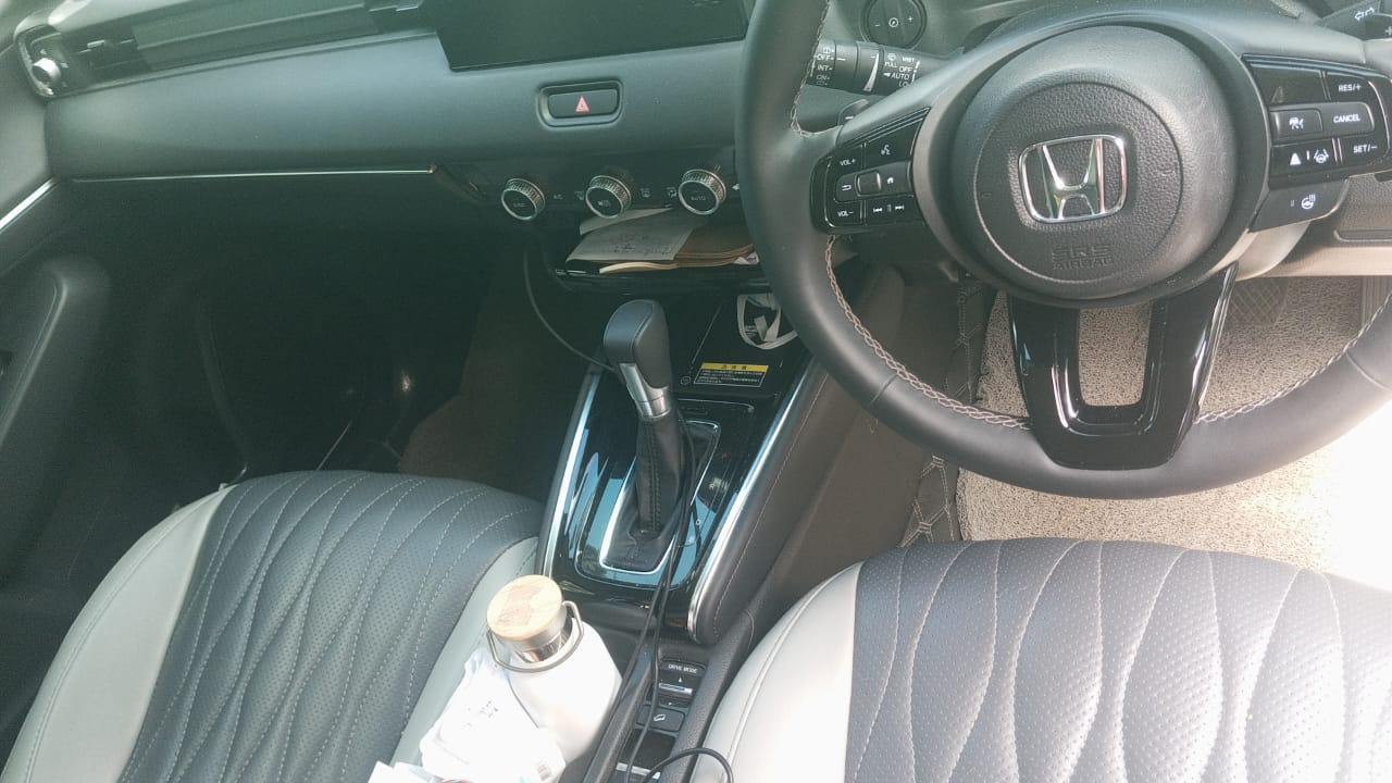 Honda Vezel Z Premium 2024