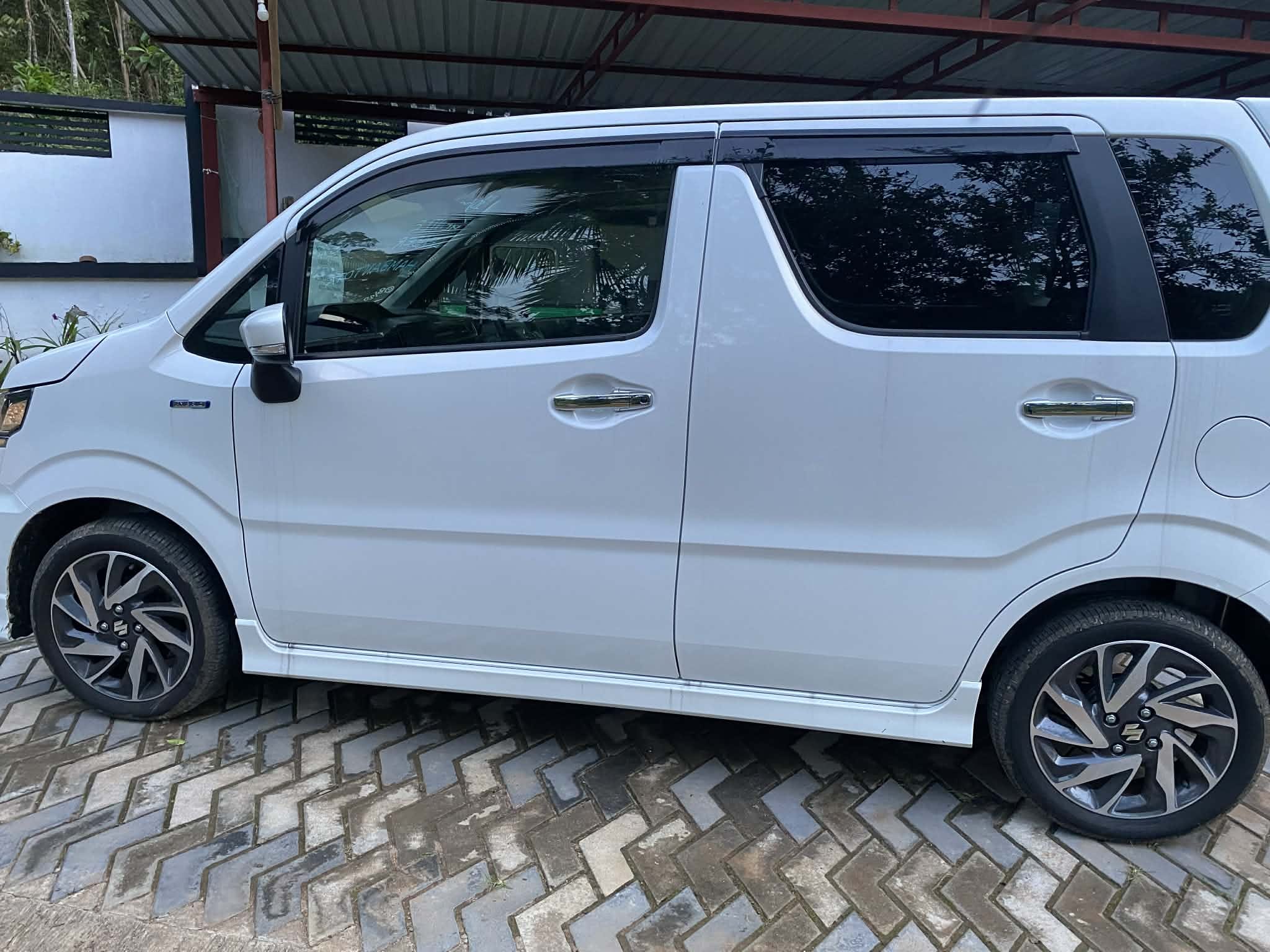 Suzuki Wagon R ZX Custom Z 2023