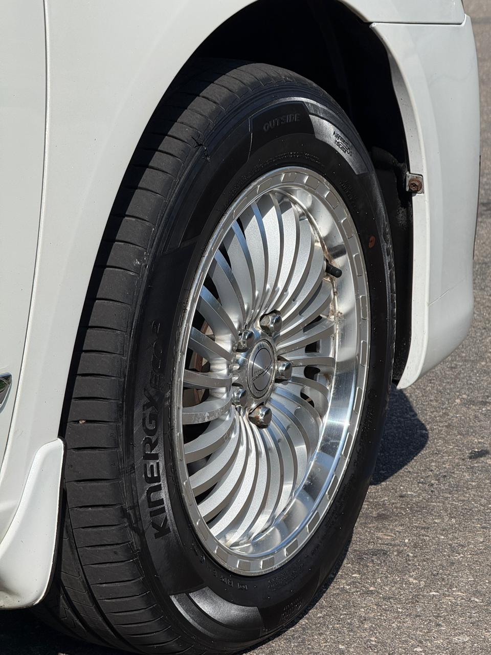 Toyota Premio G Superior 2016