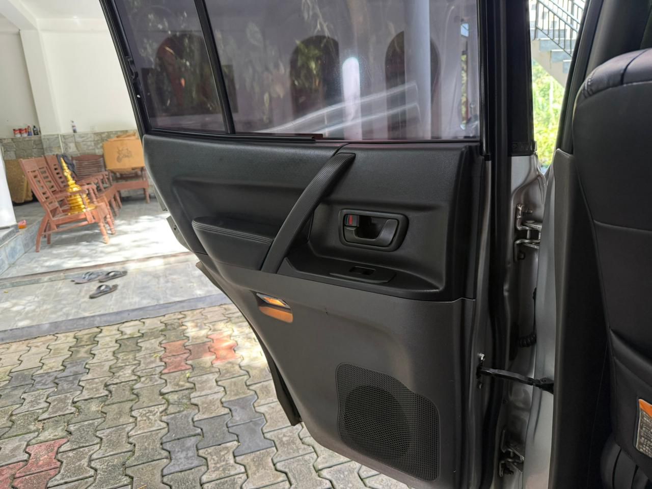 Mitsubishi Montero 2002