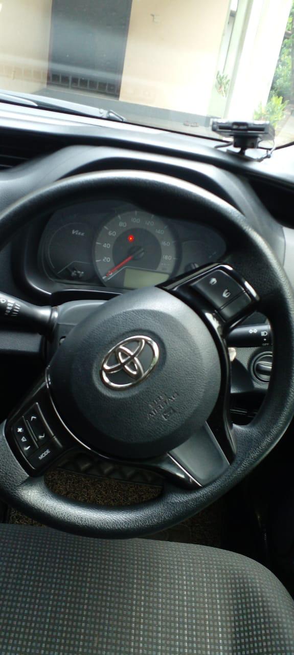 Toyota Vitz 2016