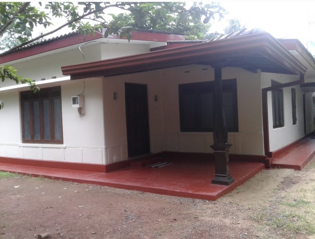 House with 12.5perches Land for Sale Near Panadura Hospital