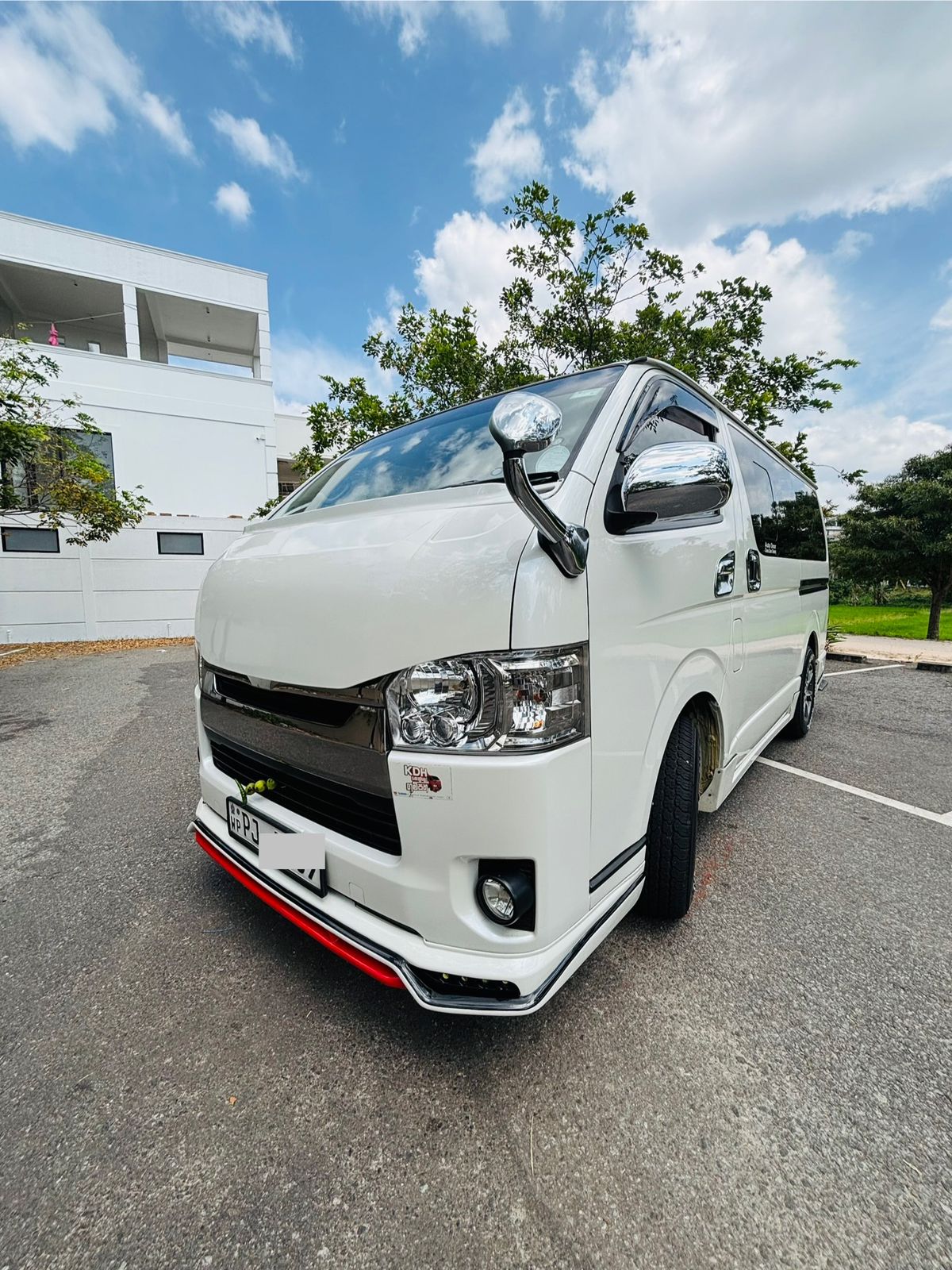 Toyota KDH TRH Super GL 2015