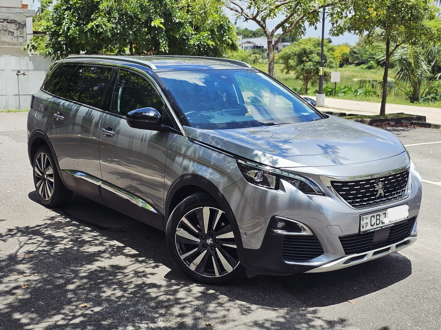 Peugeot 5008 Fully Loaded 2019