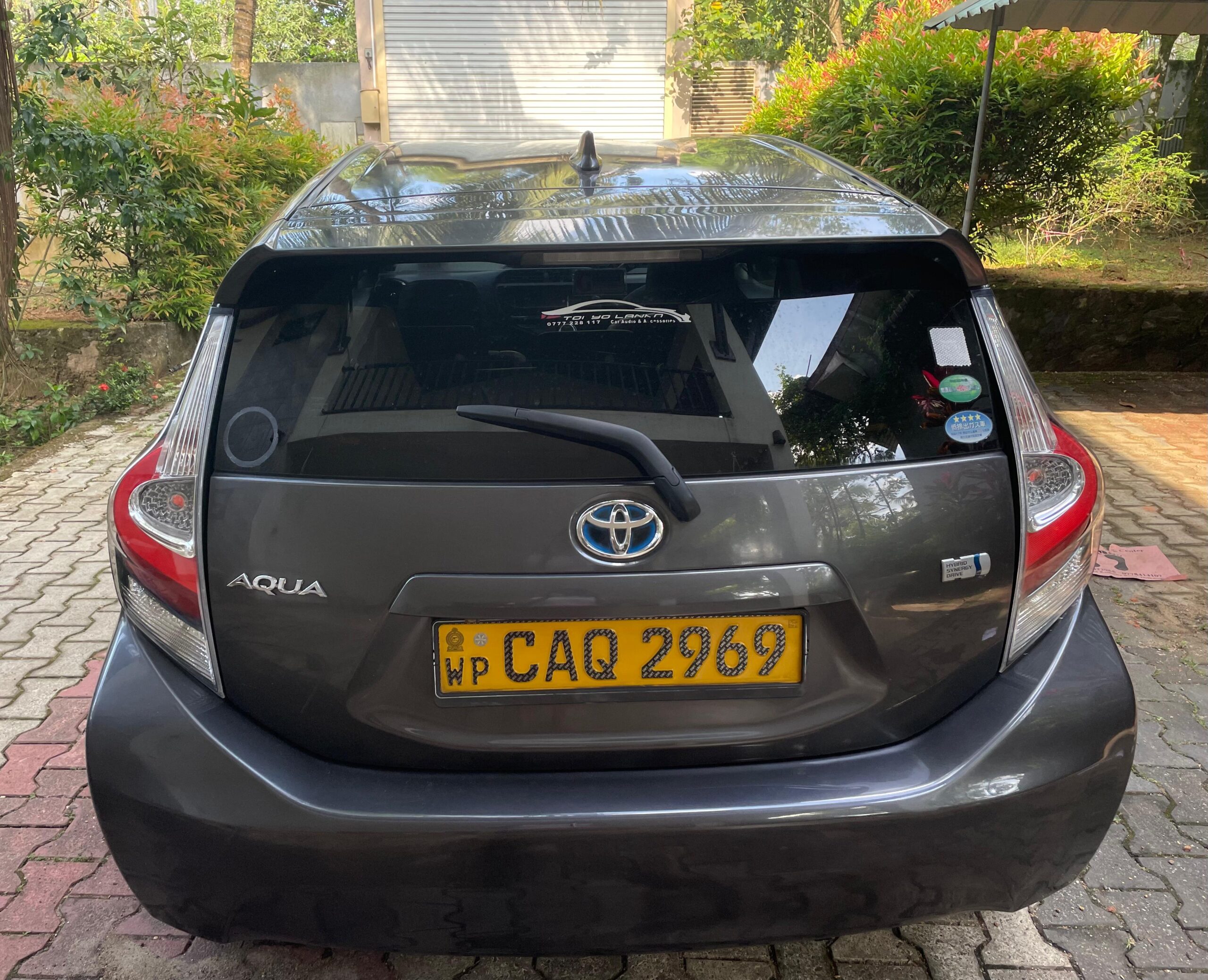 Toyota Aqua X Grade 2015