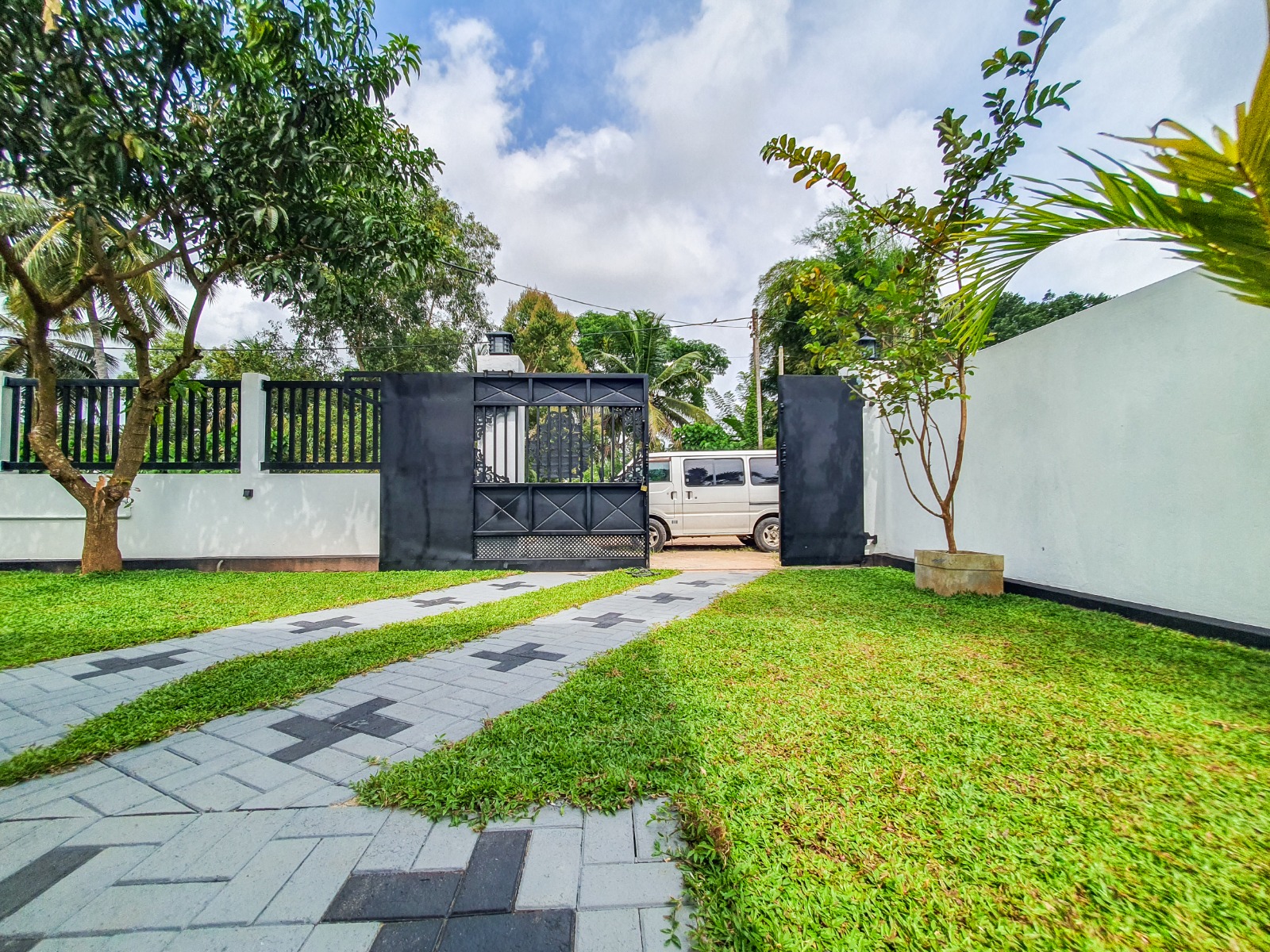 House Sale – Negombo