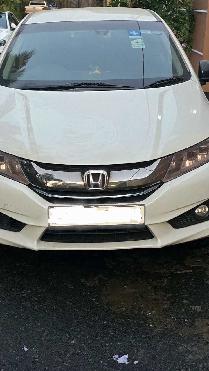 Honda Grace 2016 X Grade