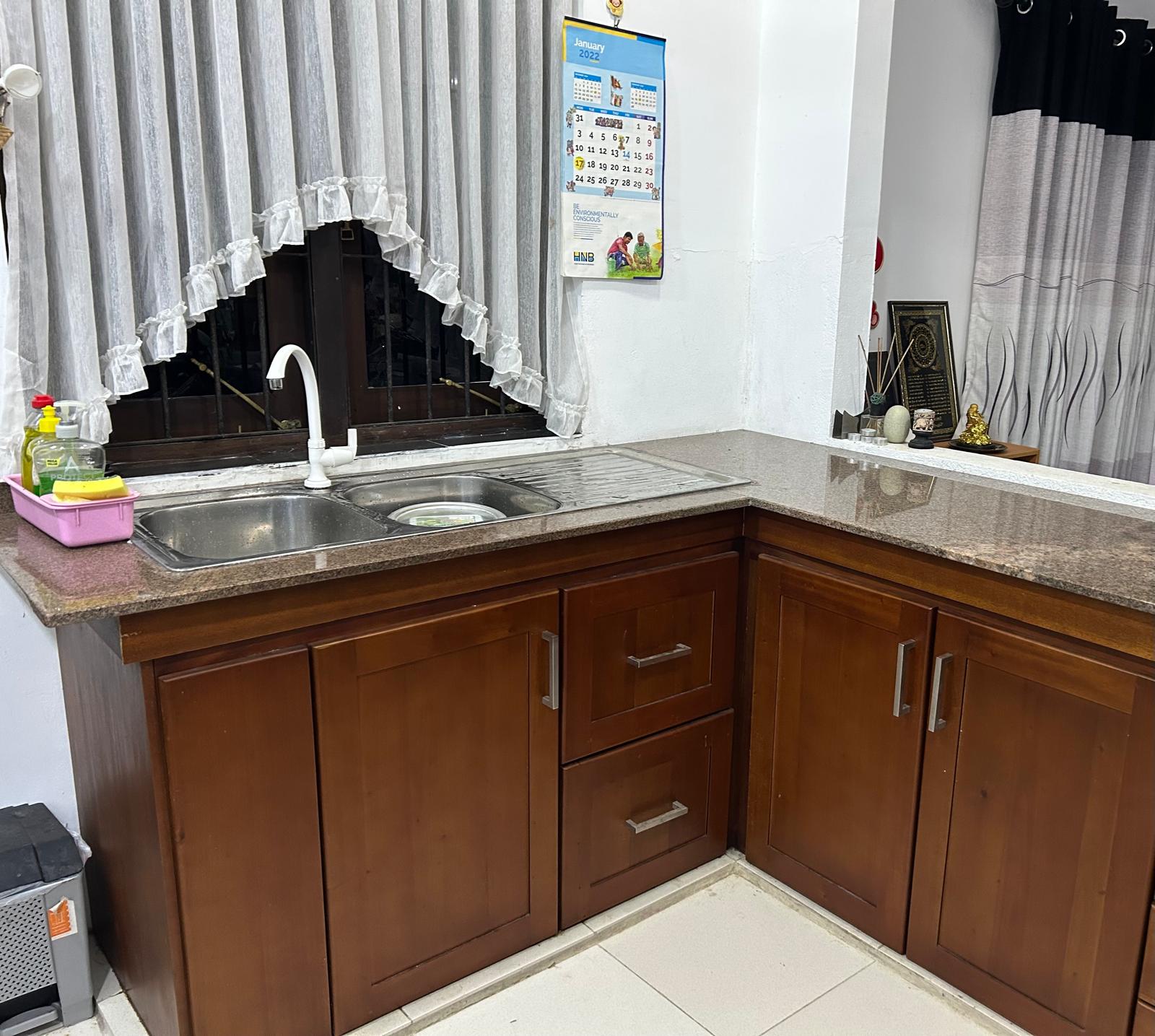 Modern 3 Bedroom House for Sale- Piliyandala
