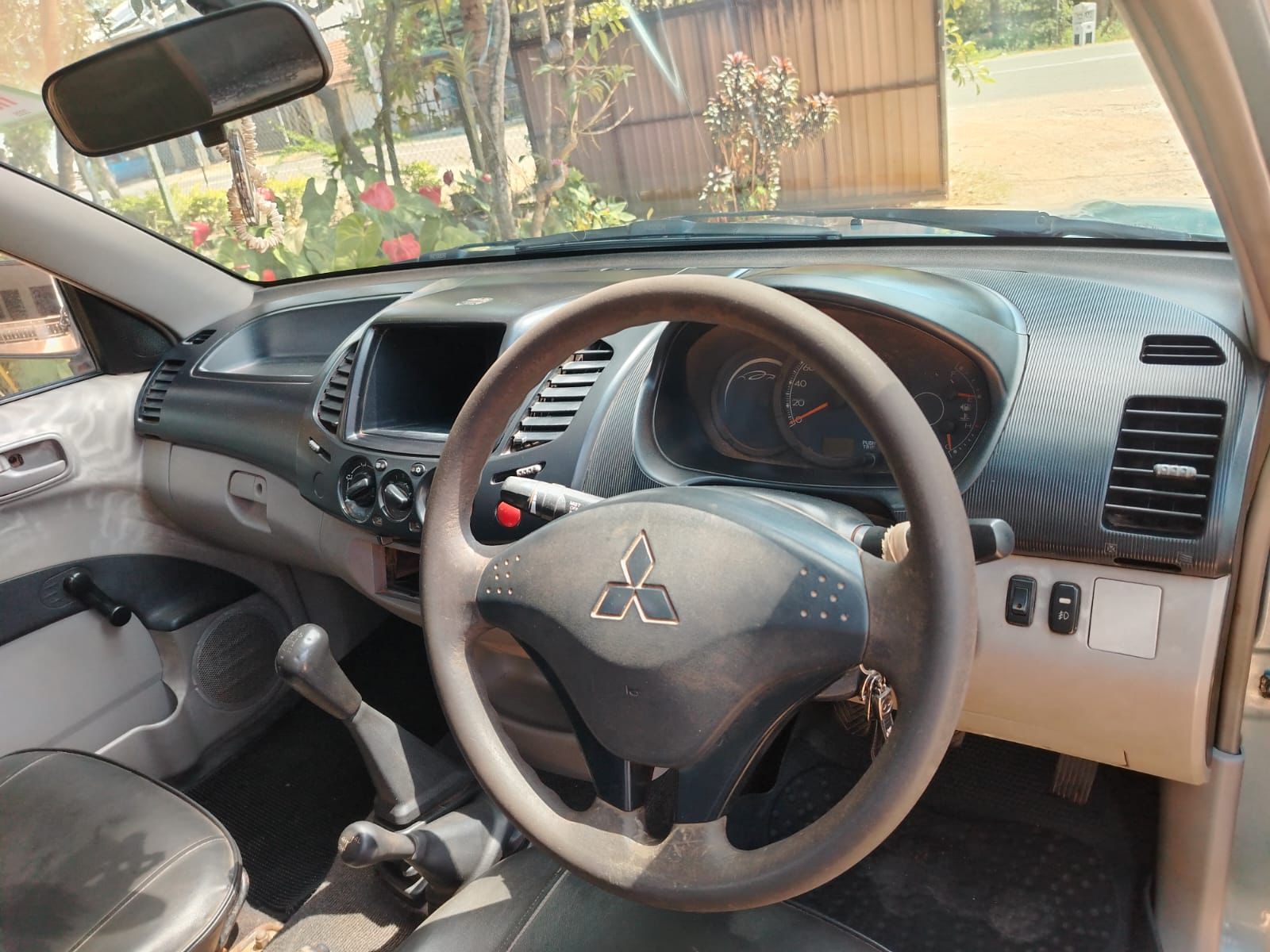 Mitsubishi L200 2WD 2008