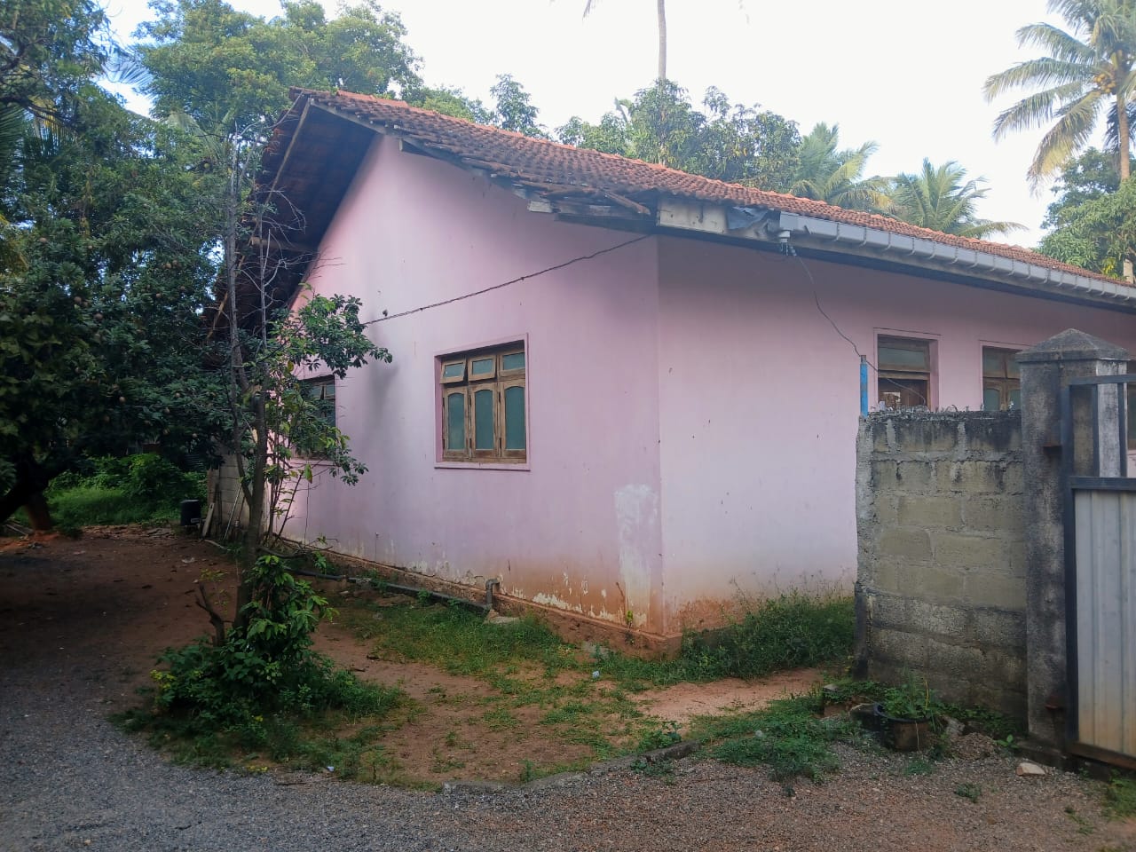 23 Perches Land with House Near Kurunegala Town