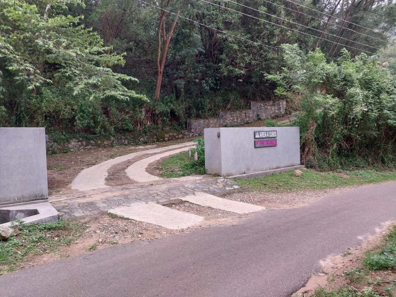 ඉඩමක් – කරදගොල්ල ඇල්ල