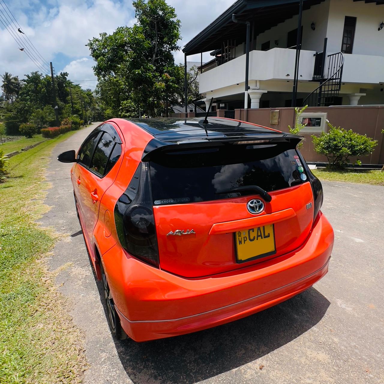 Toyota Aqua G Limited 2013