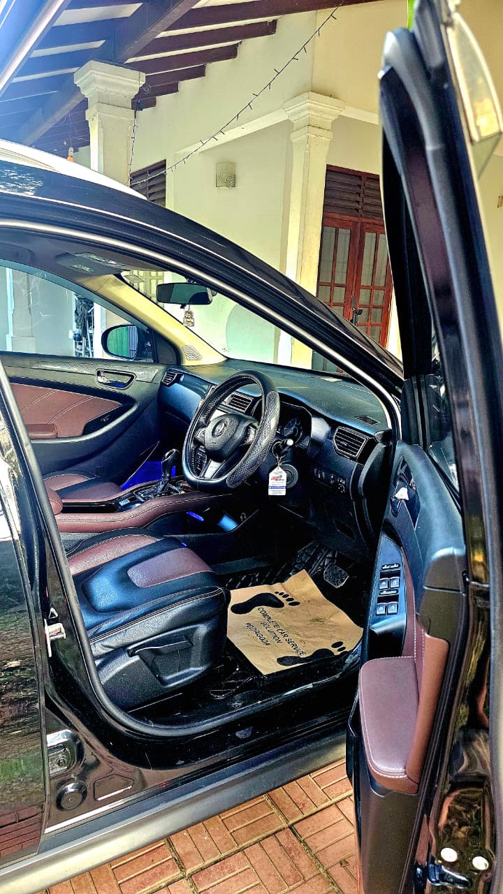 DFSK Glory 580 L 2021