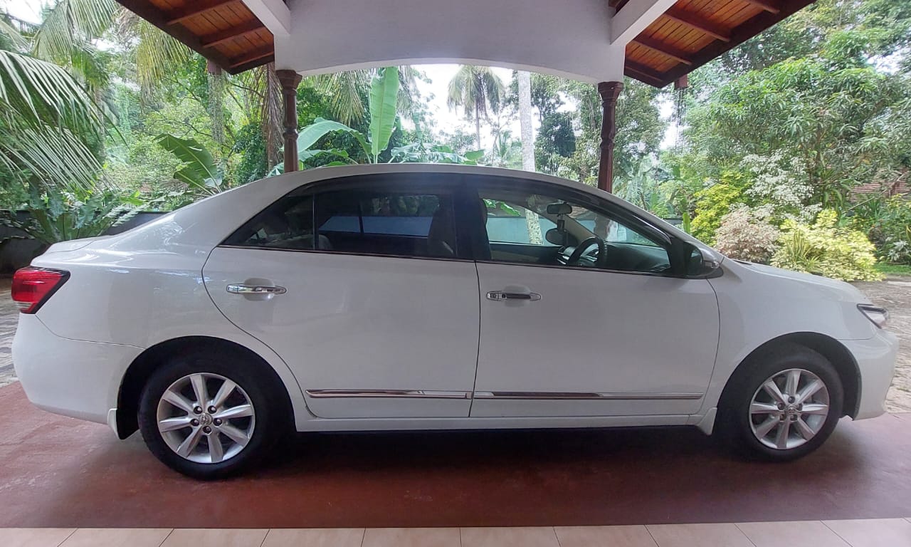 Toyota Premio G Superior 2017