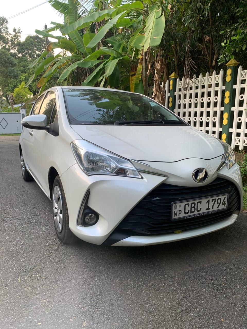 Toyota Vitz 2018 Car (Used)