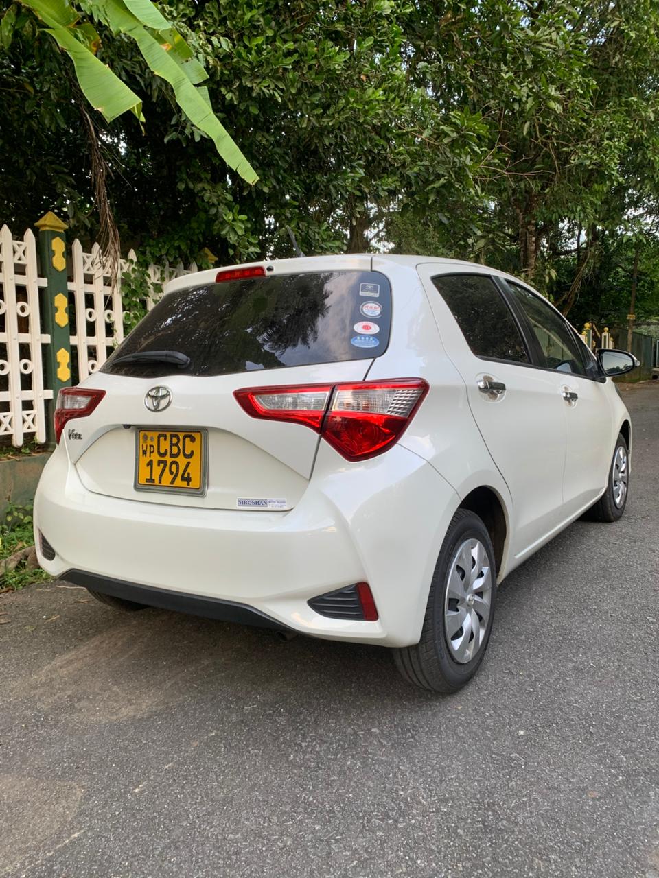 Toyota Vitz 2018 Car (Used)