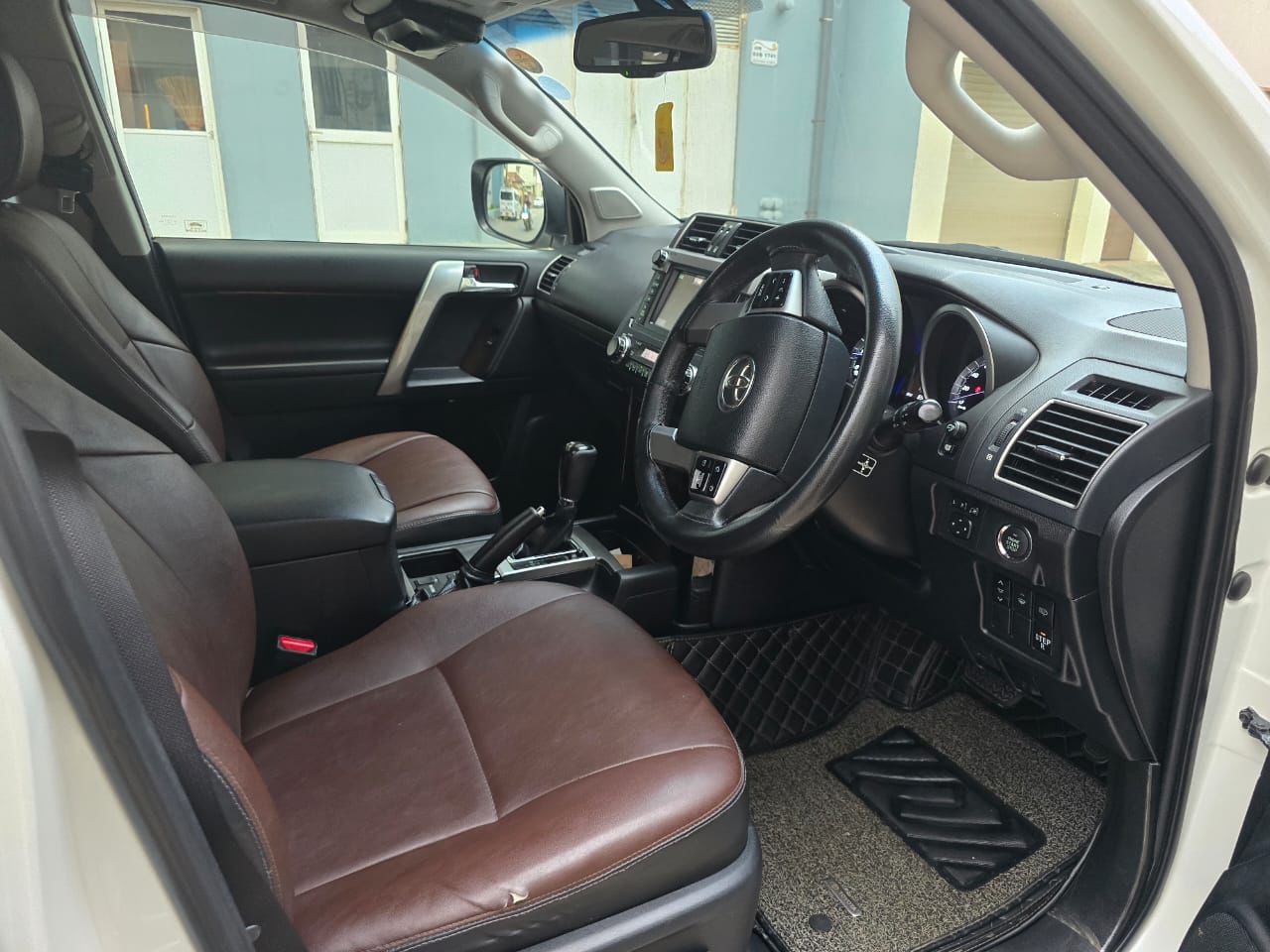 Toyota Land Cruiser Prado TX G Frontier 2017