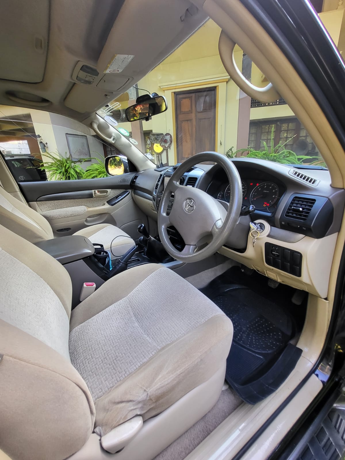 Toyota Land Cruiser Prado GX 120 2005