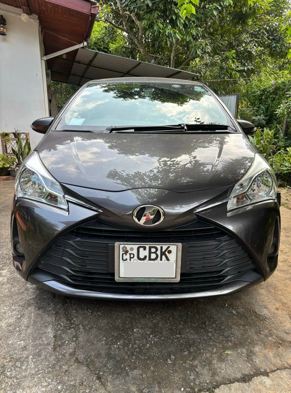 Toyota Vitz 2017