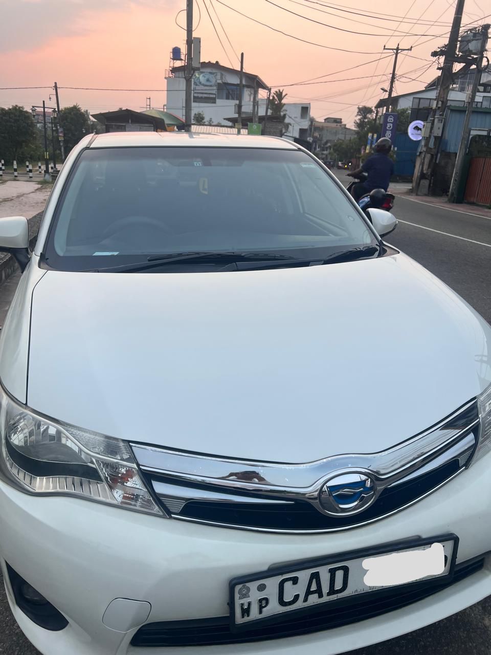 Toyota Axio Hybrid G Grade – 2014