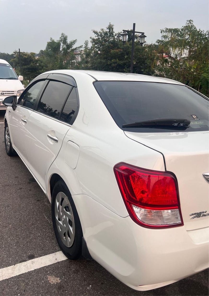 Toyota Axio Hybrid G Grade – 2014