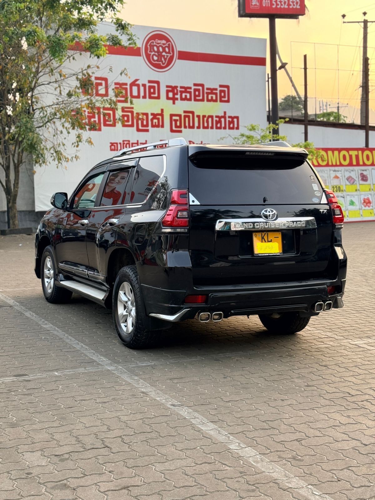 Toyota Land Cruiser Prado TX 150 2010