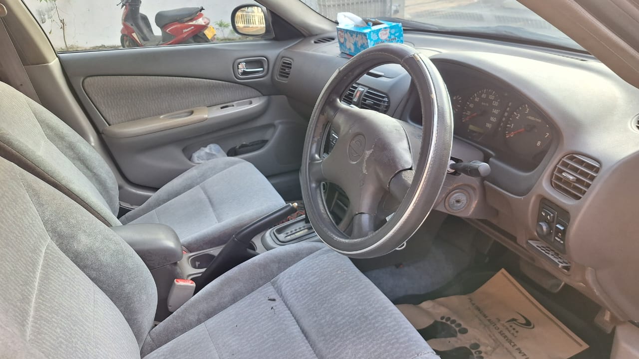 Nissan Sunny FB 15 1999