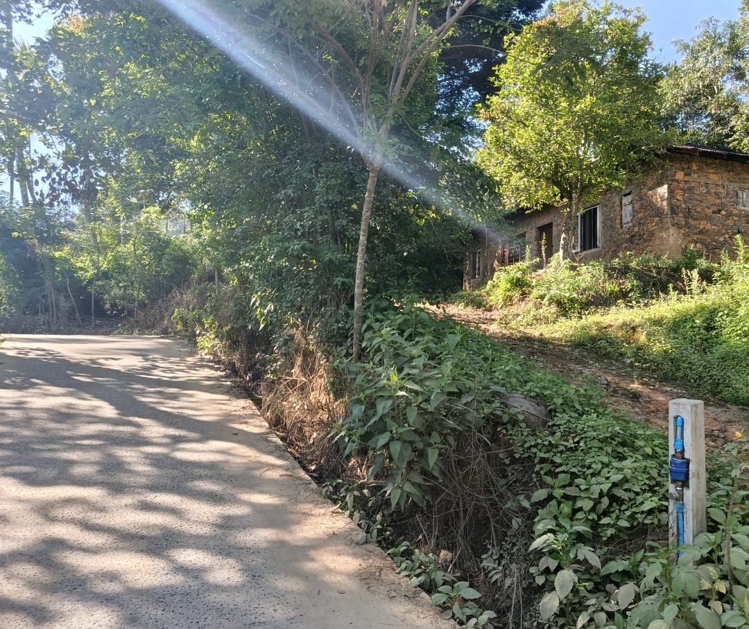 Land for sale in Ella