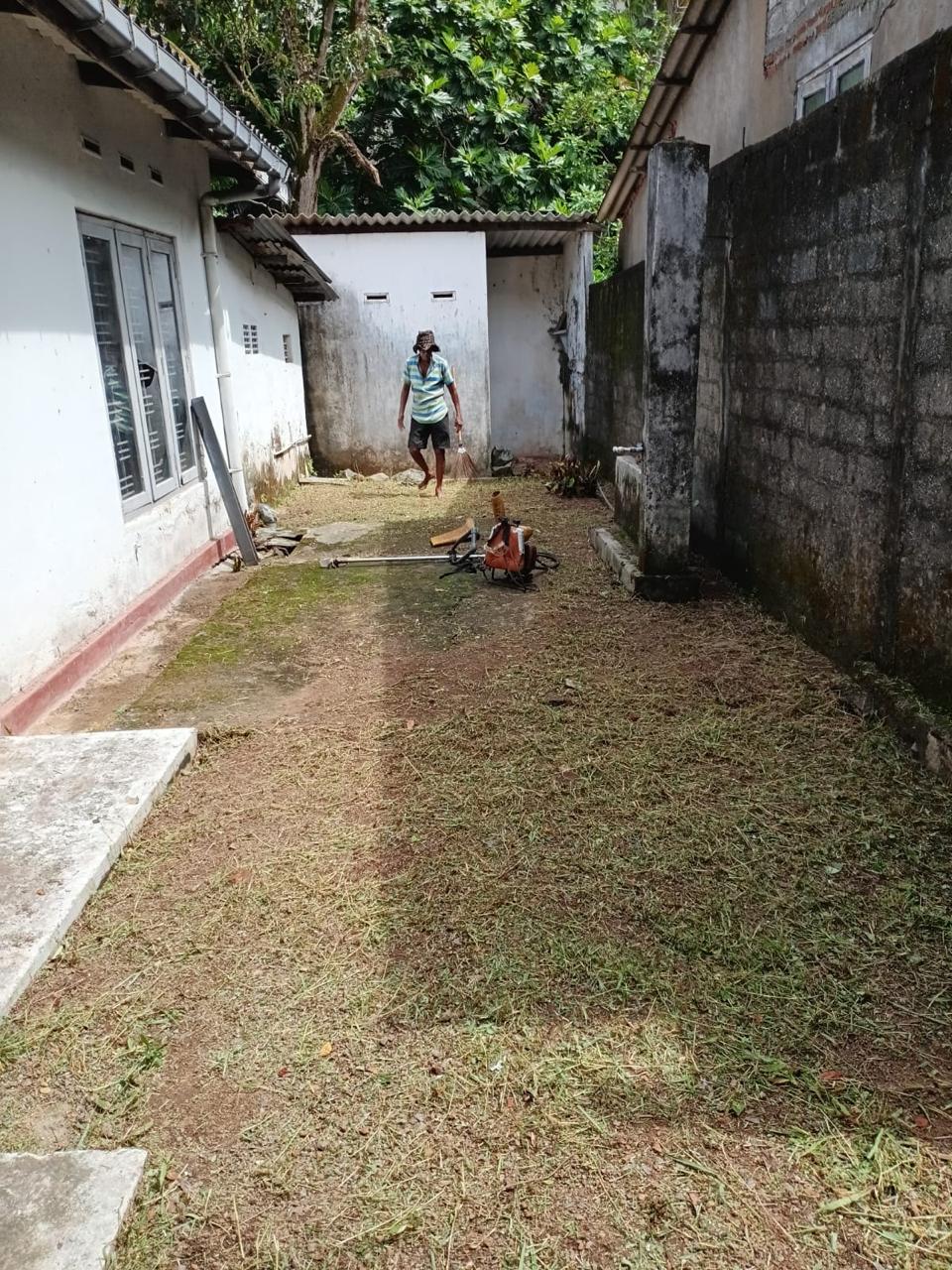 Land For Sale In Closer to the gateway college nawala