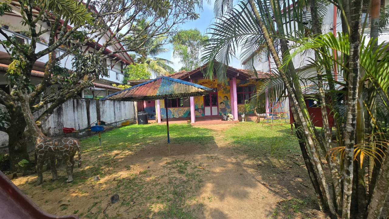 House with Land for Sale Kirindiwela
