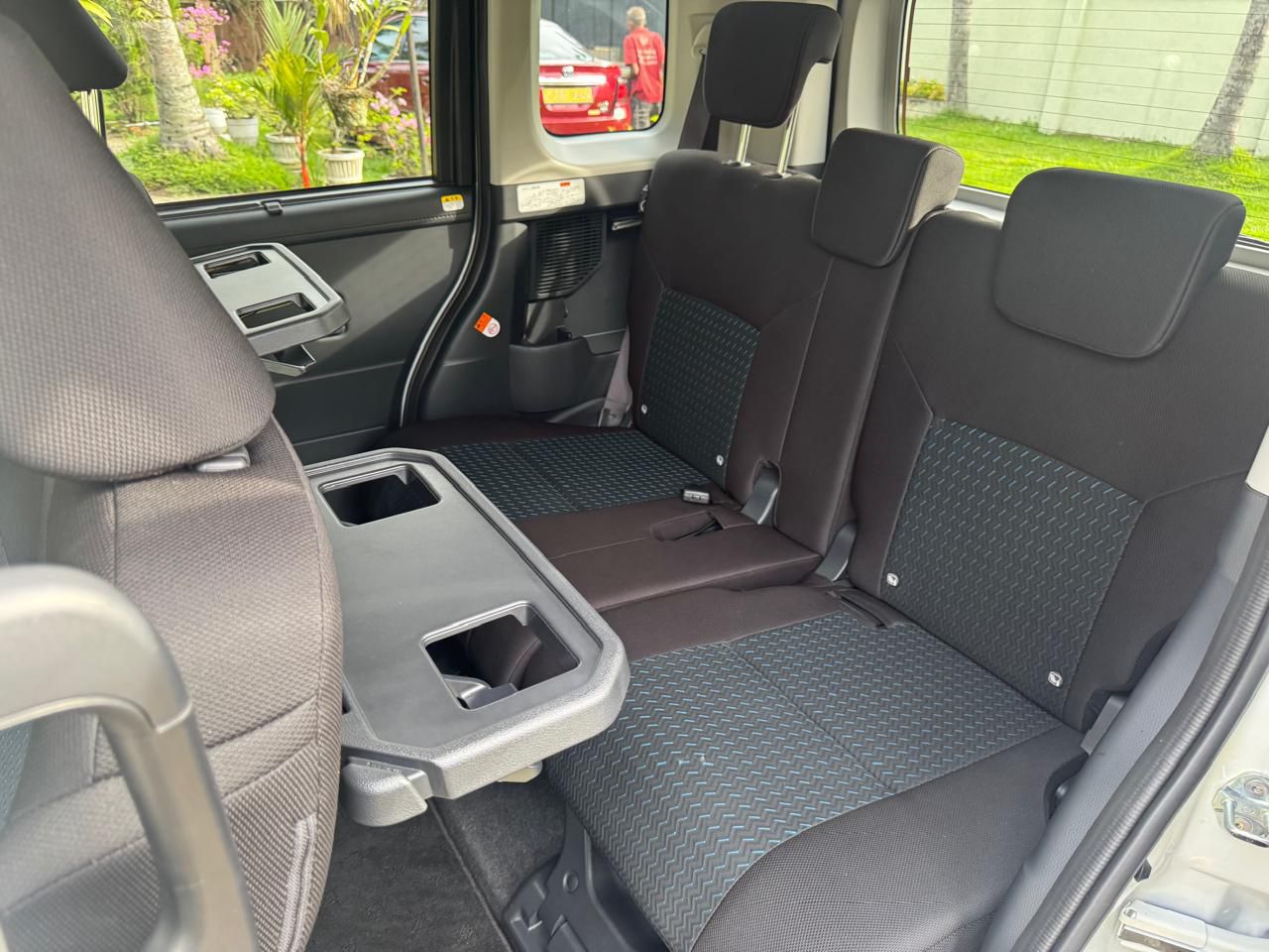 Toyota Roomy CUSTOM G 2025