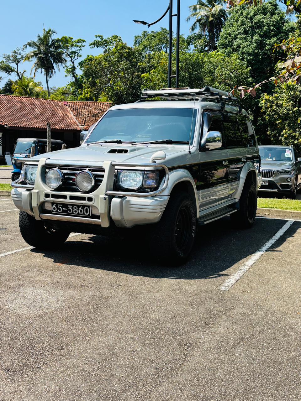 Mitsubishi Pajero 1996