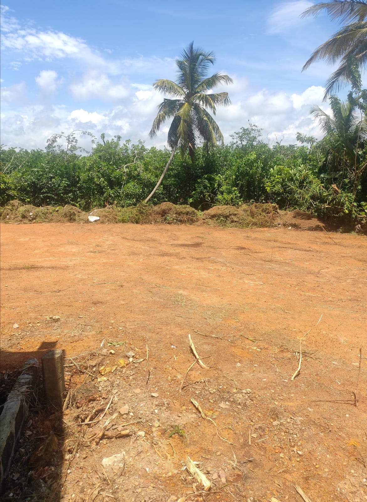 Valubale Land for sale Wadduwa