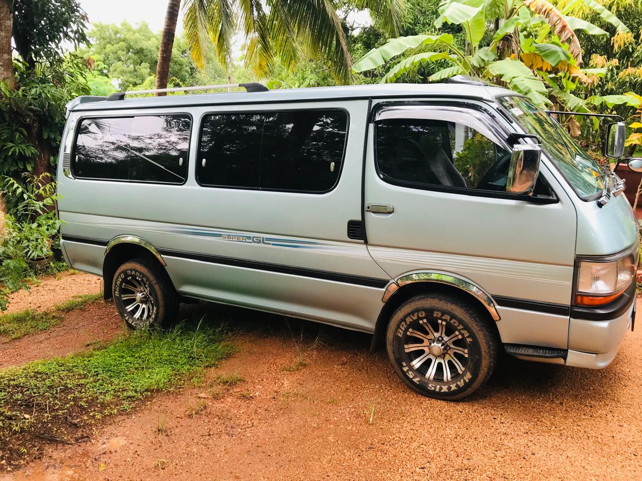 Toyota Hiace Super GL 2000