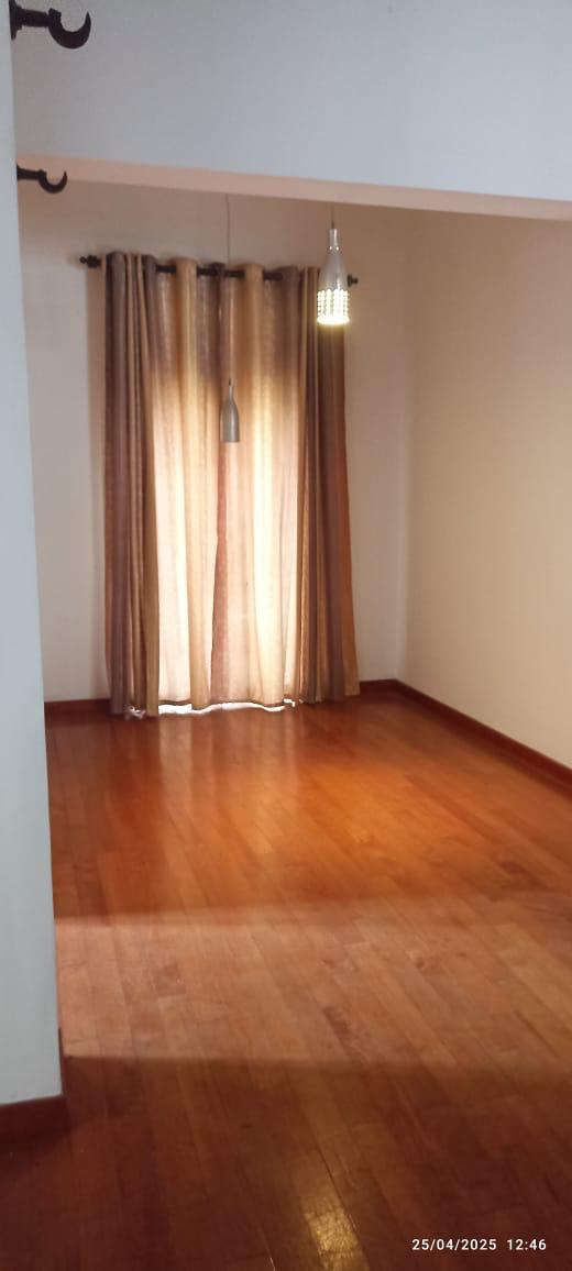 House With Land  Sale In Katubedda .