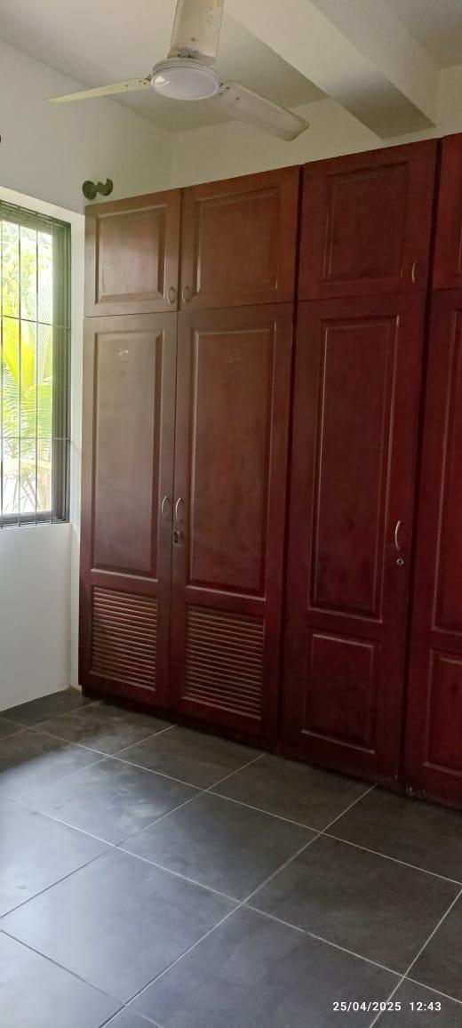 House With Land  Sale In Katubedda .