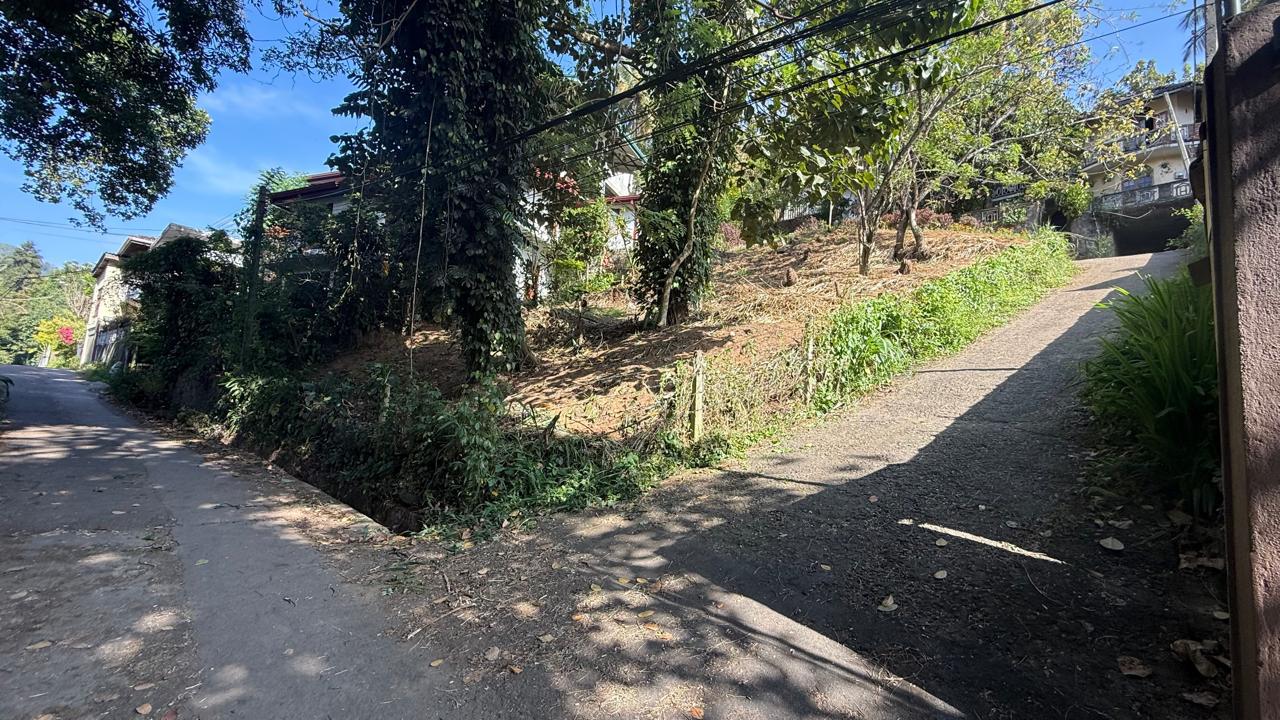 highly residential land near Dodanwala Bridge, Kandy