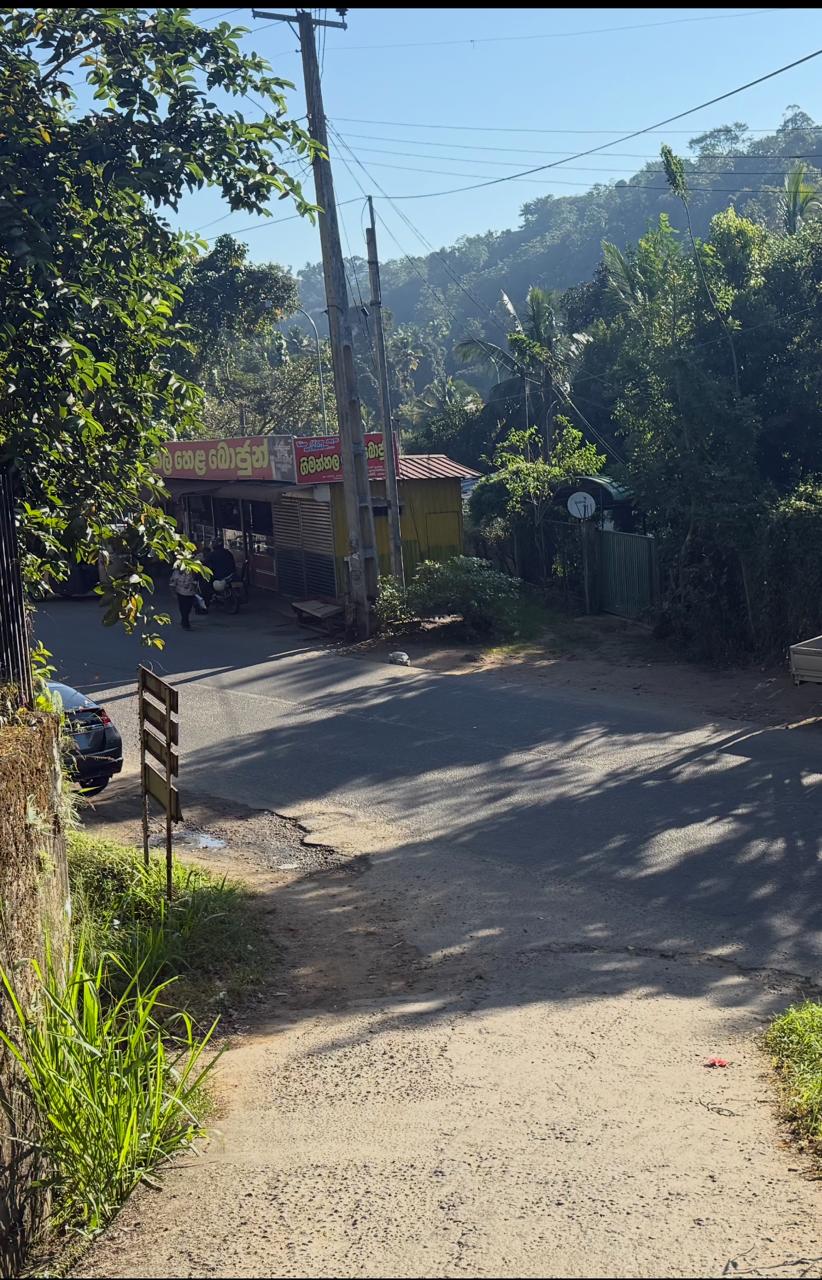 highly residential land near Dodanwala Bridge, Kandy