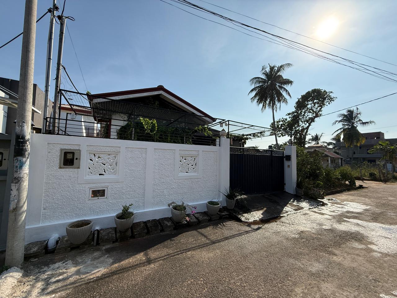 Fully Finished House For Sale Daluwakotuwa