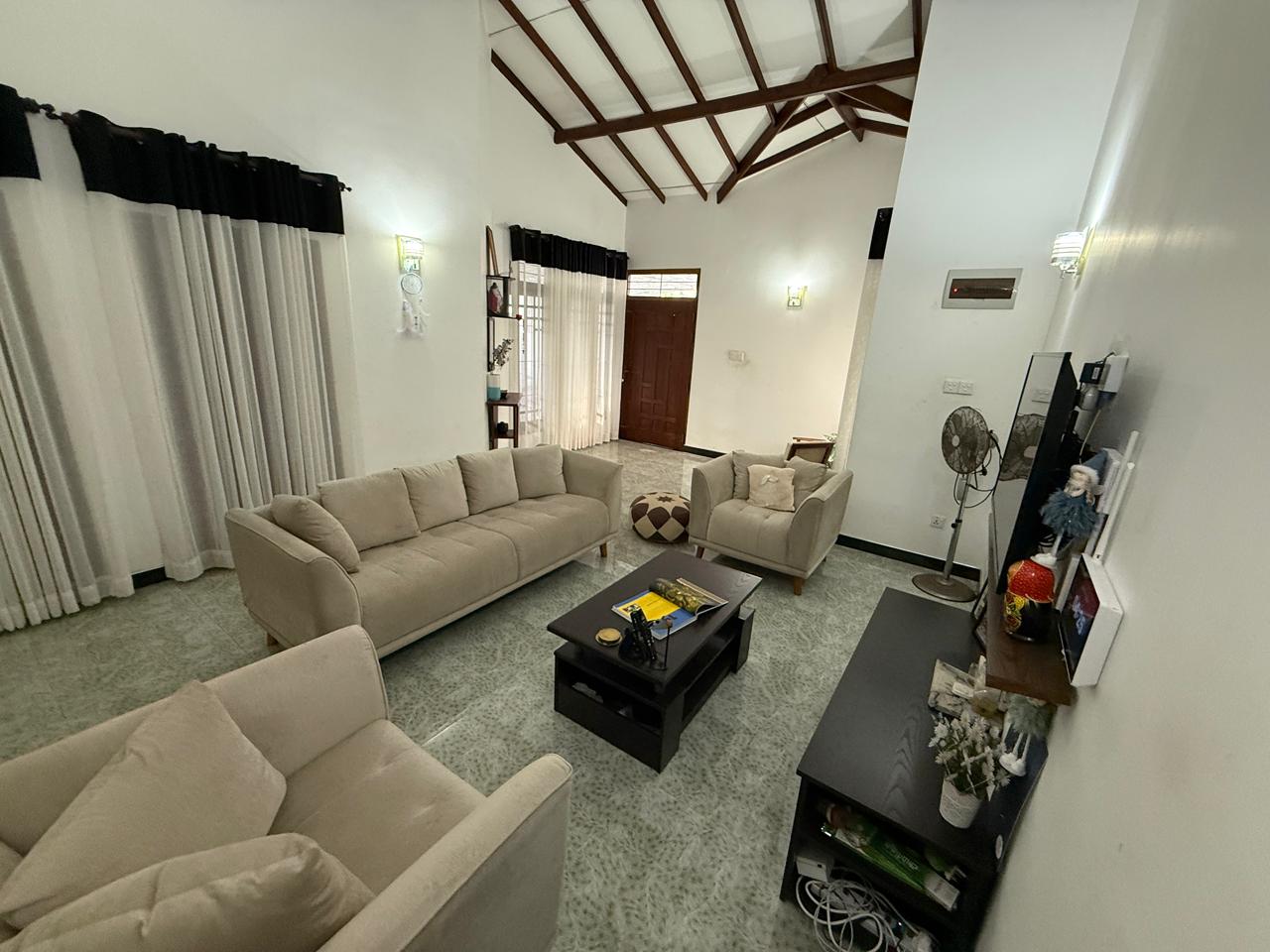 Fully Finished House For Sale Daluwakotuwa