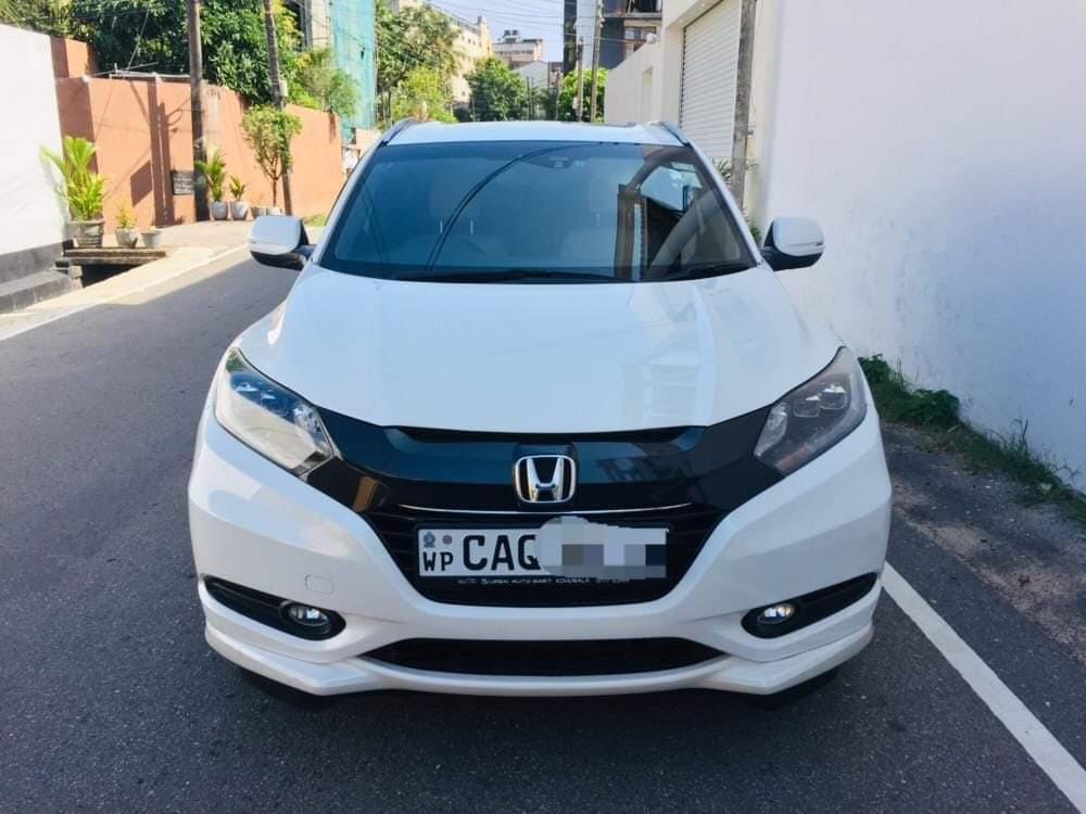 Honda Vezel 2016