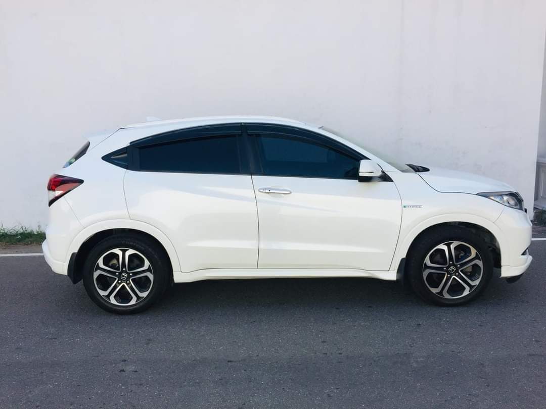 Honda Vezel 2016