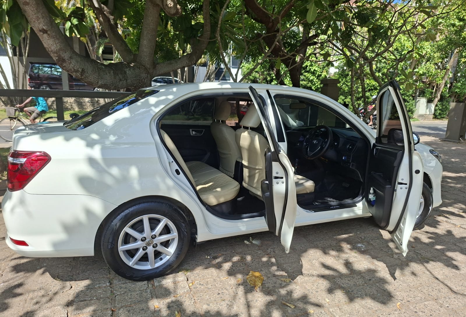 Toyota Axio G Grade 2016