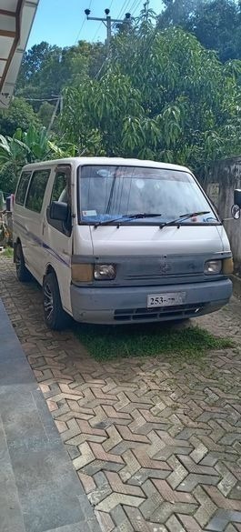 Nissan Vanette 1996