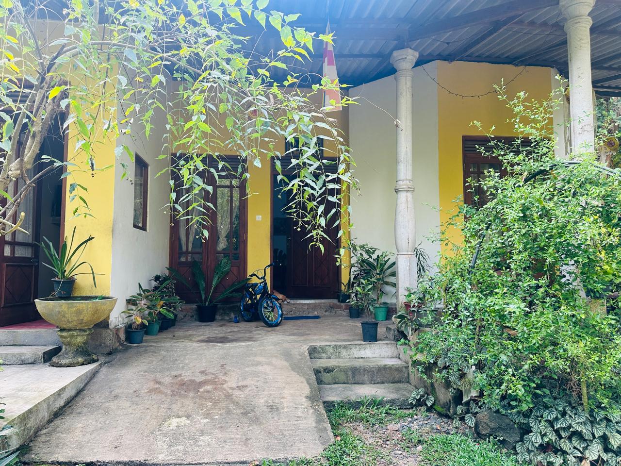 House with Land for Sale in Homagama